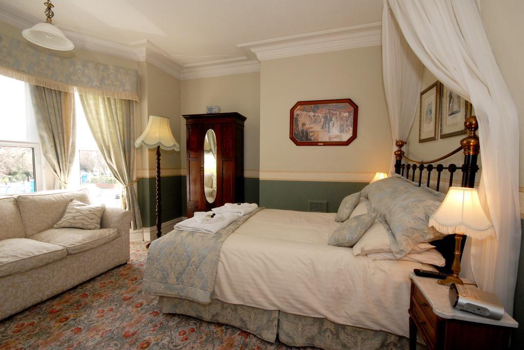 Feversham Lodge Guest House York Eksteriør billede